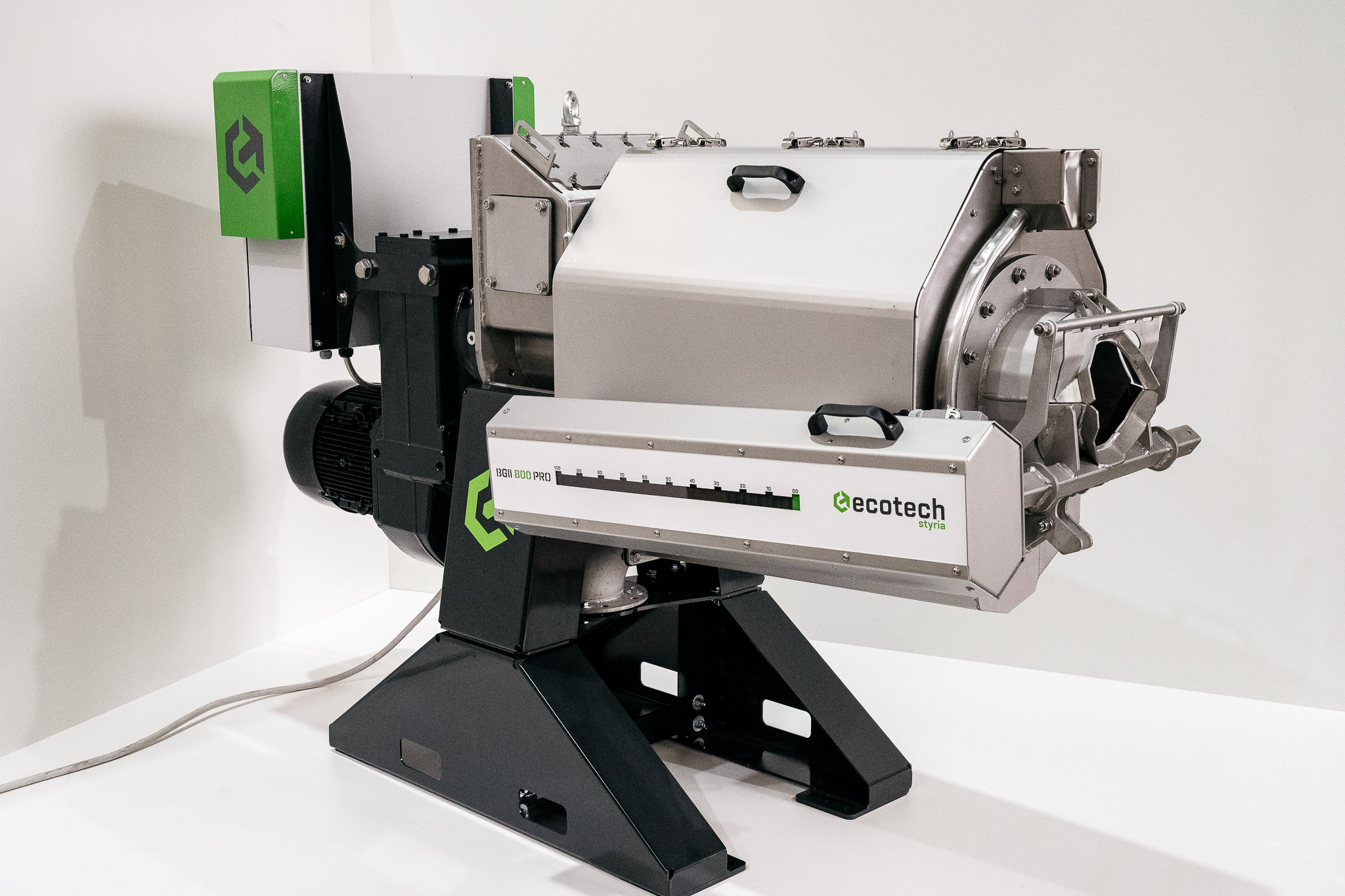 BGII-800 Industrie-Filterschneckenpresse aus Edelstahl, Frontansicht mit Pressplatten